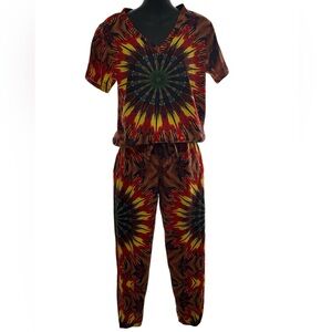 Very comfy V-neck top with jogger made in Cotton Spandex, fits small to medium.